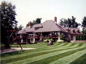 Lawn Maintenance Elkhart, Bristol and Middlebury Indiana
